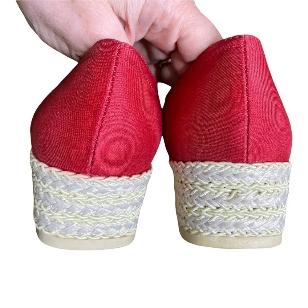 Grasshopper Espadrilles Wedges Peeptoe Red Sateen New without Box/Tag 9.5 W